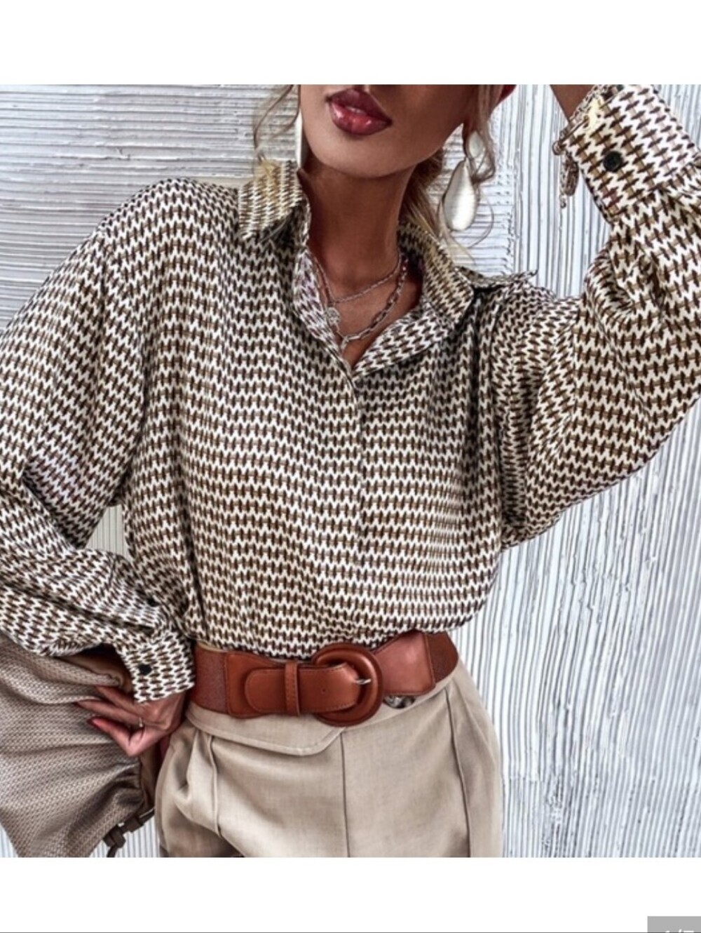SHEIN Brown and Cream Patterned Button Down Long Sleeve Blouse Top Size Small